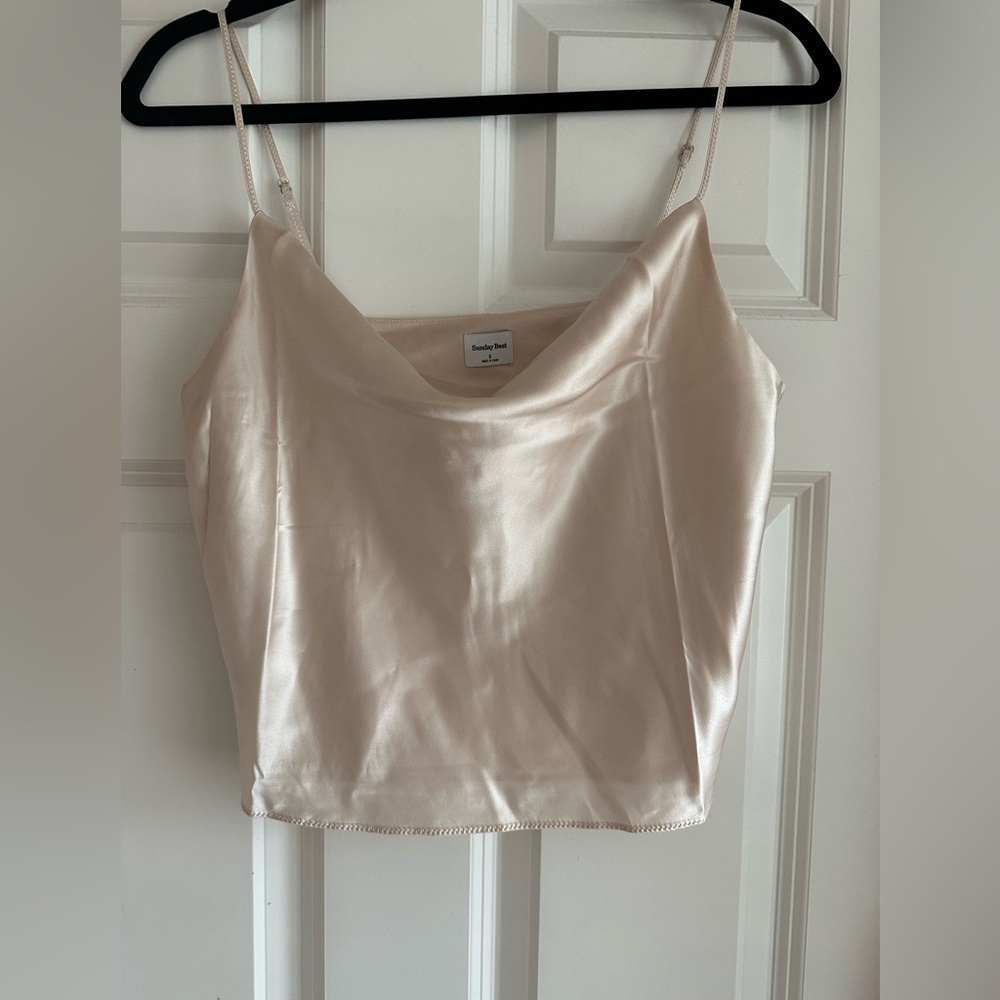 Aritzia Sunday Best mystique silk camisole size small 100% silk rare